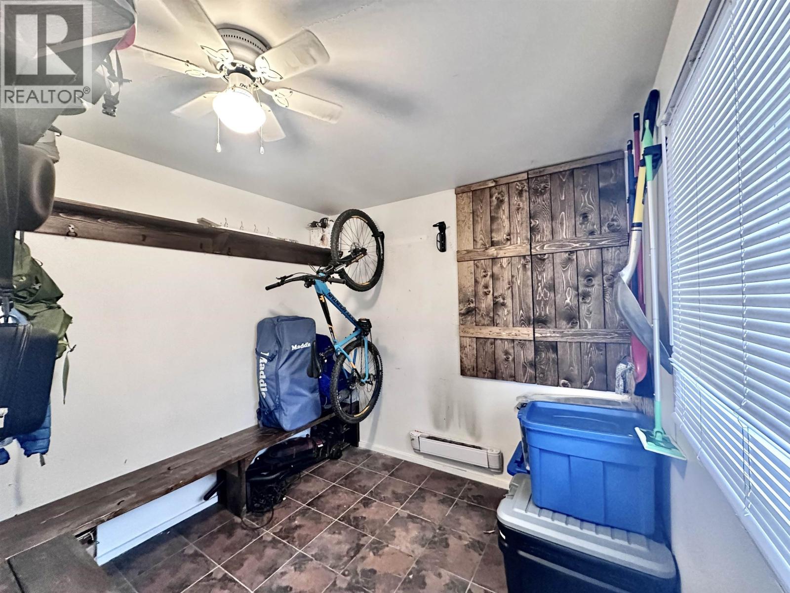 1144 6TH AVENUE, Valemount