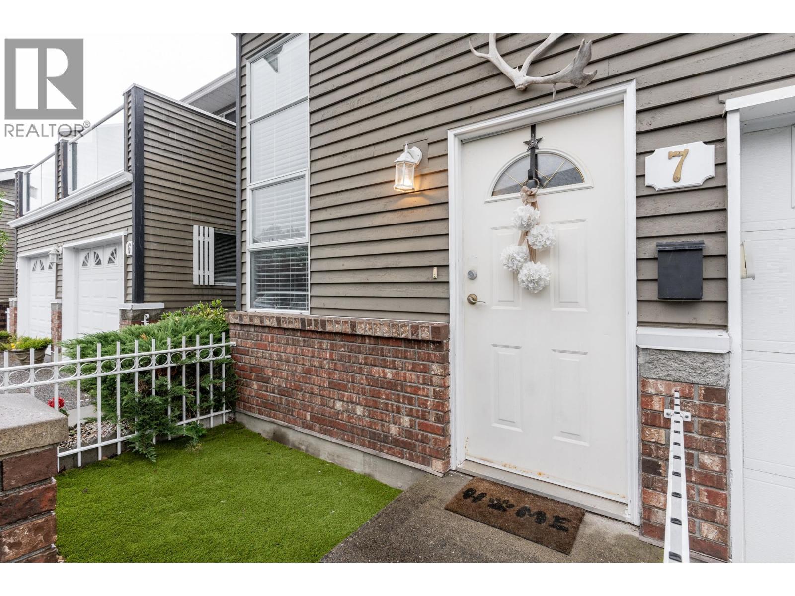 #7-6280 48A Avenue, Delta