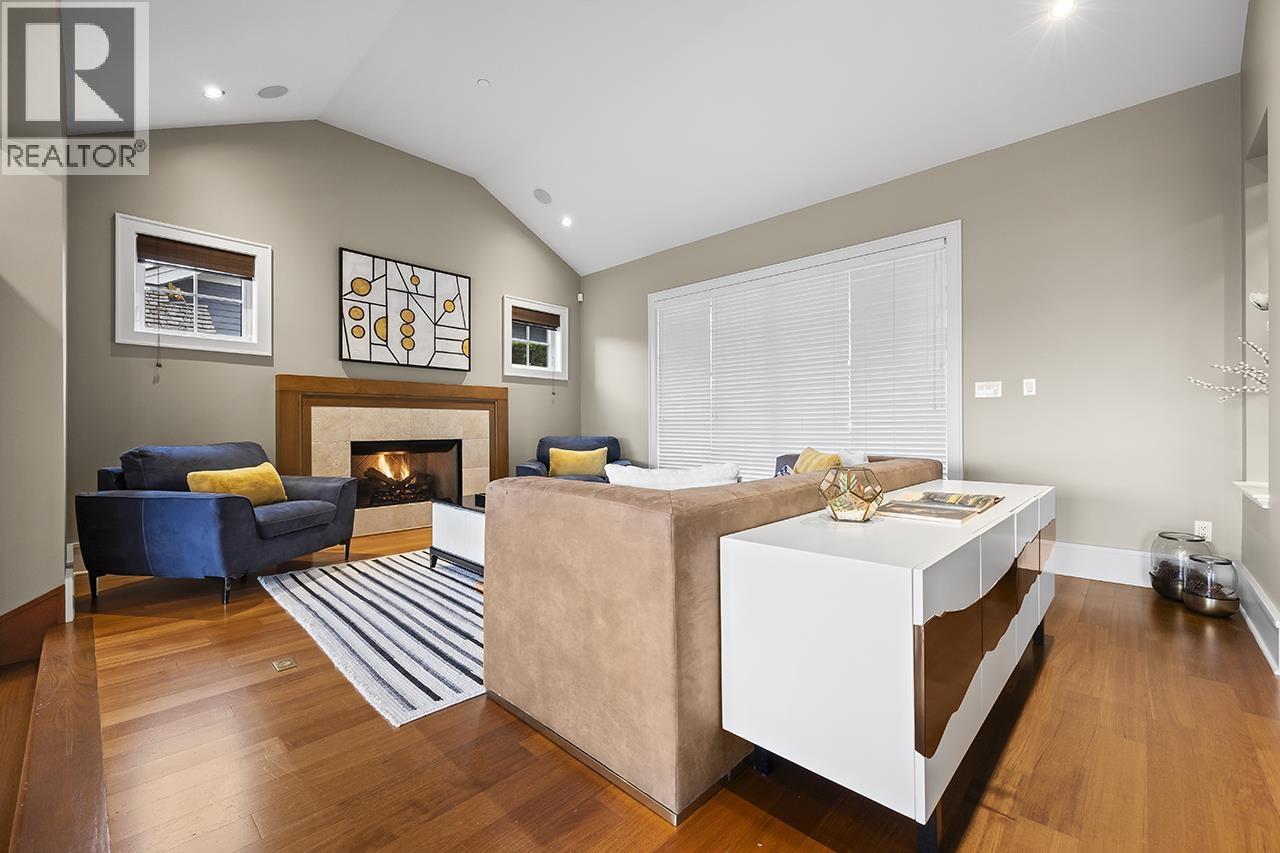 2546 MARR CREEK COURT, West Vancouver