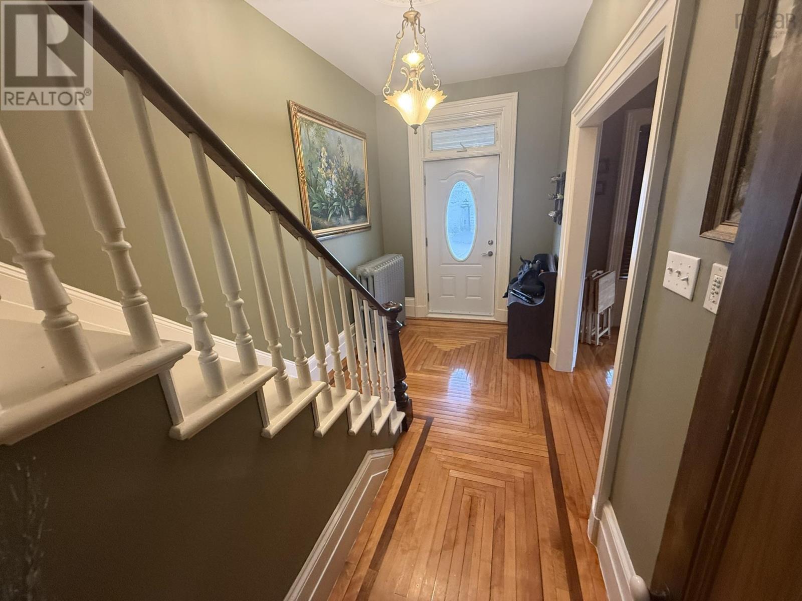 Property 22 of 47 of 89 WELSFORD Street