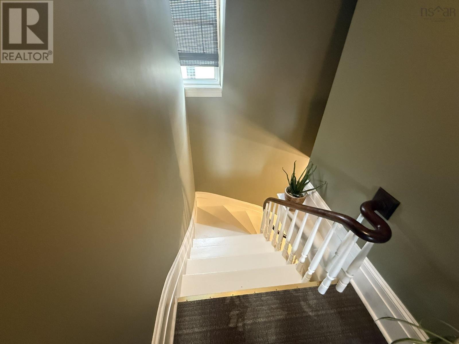 Property 24 of 47 of 89 WELSFORD Street