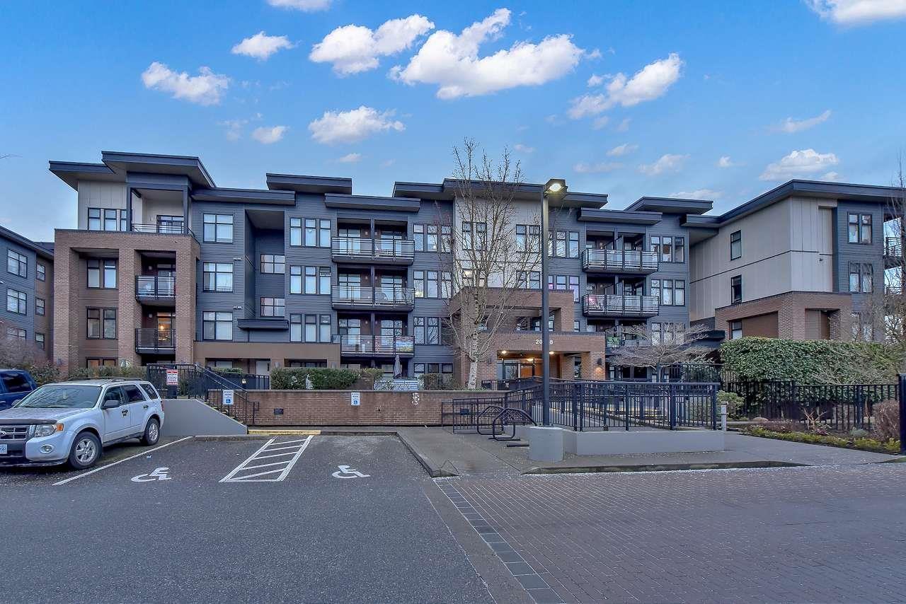 301 20058 FRASER HIGHWAY, Langley