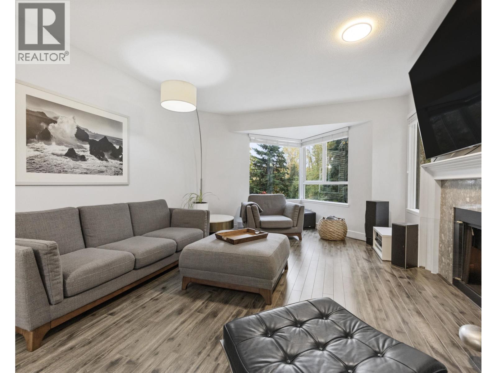 227 1215 LANSDOWNE DRIVE, Coquitlam