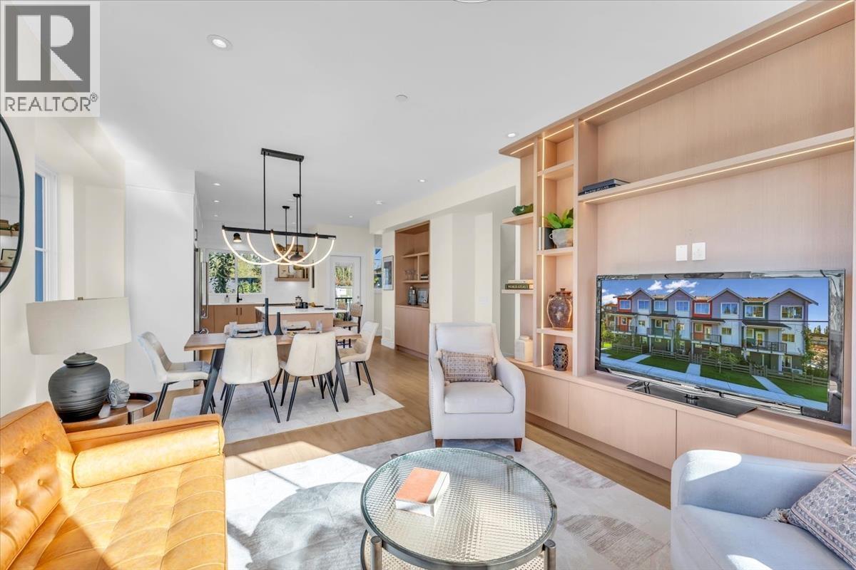 8 10392 240A STREET, Maple Ridge