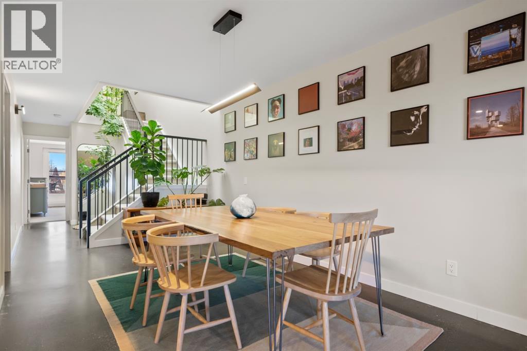 Single Family House Multi-level for Sale in    Avenue NW Hillhurst Calgary 