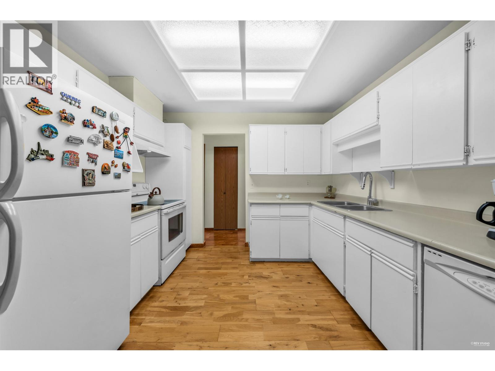 1382 SUTHERLAND AVENUE, Port Coquitlam