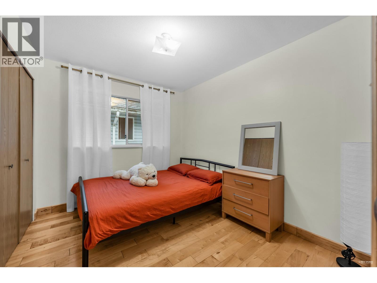 1382 SUTHERLAND AVENUE, Port Coquitlam