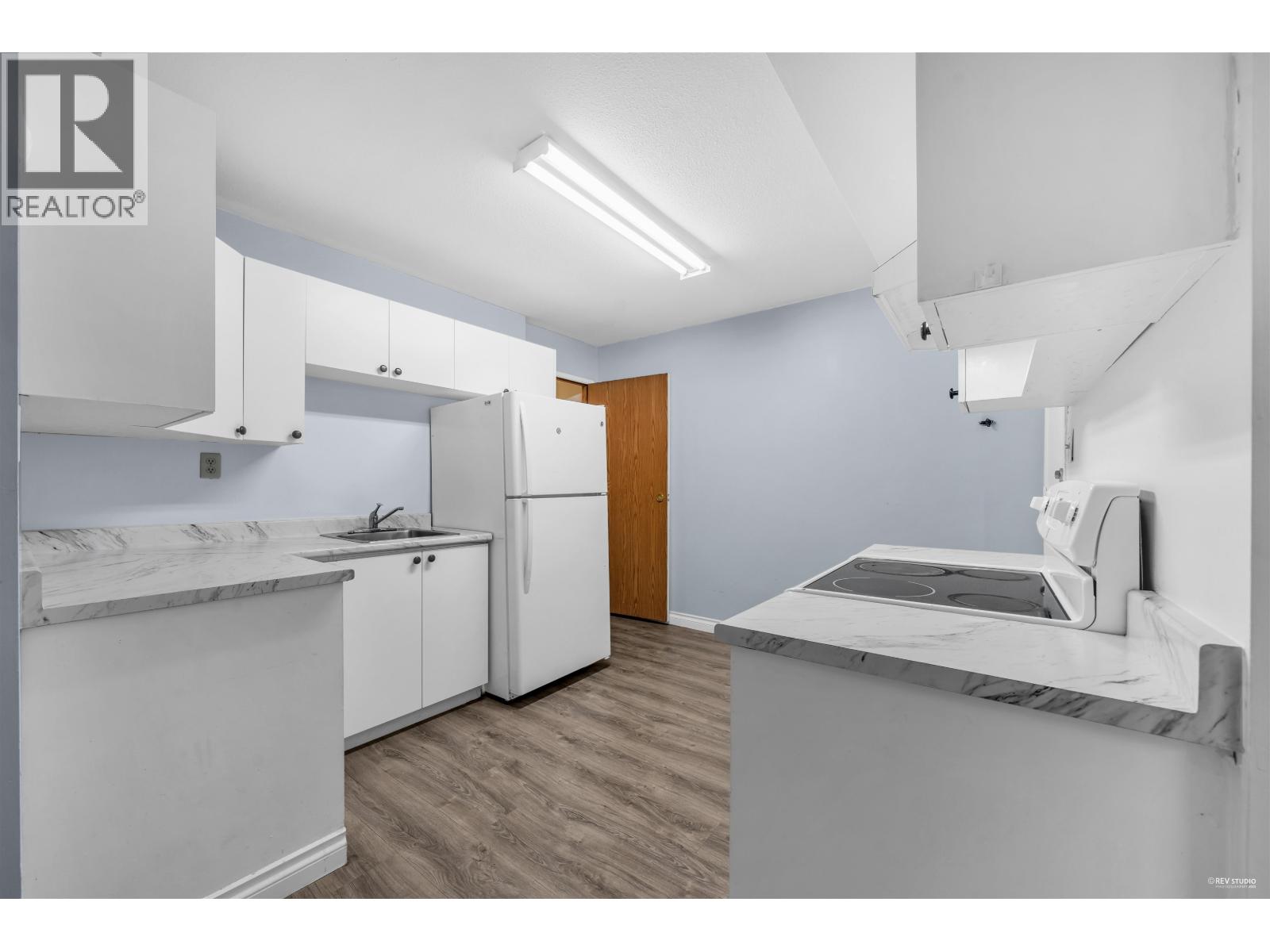 1382 SUTHERLAND AVENUE, Port Coquitlam