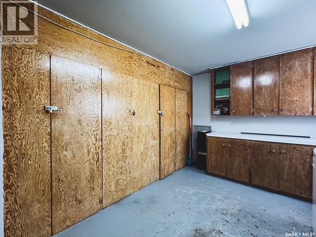 Multi-family House Low rise for Sale in  nd AVENUE NE Swift Current 