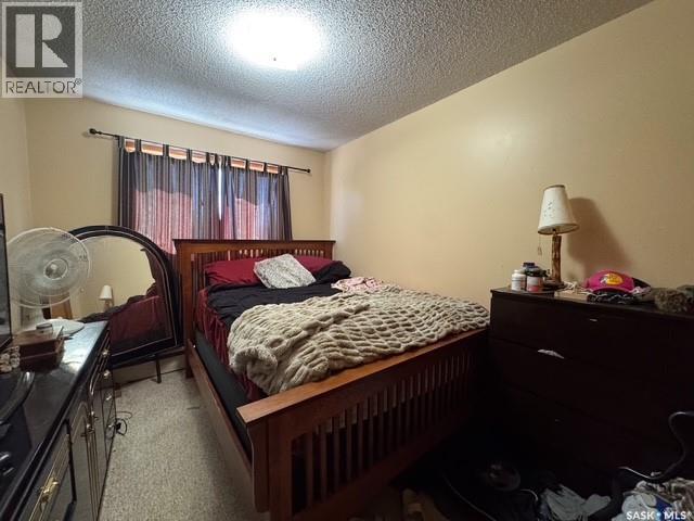 Multi-family House Low rise for Sale in  nd AVENUE NE Swift Current 