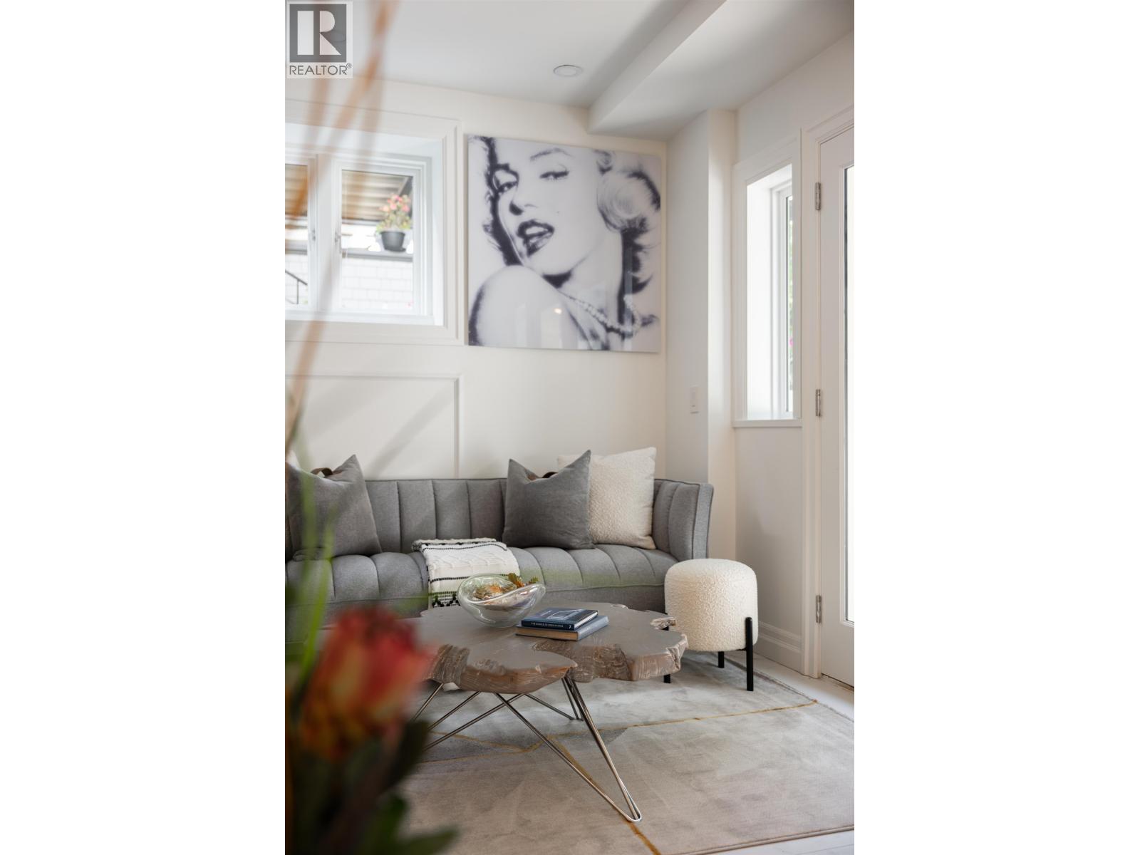 2016 W 15TH AVENUE, Vancouver