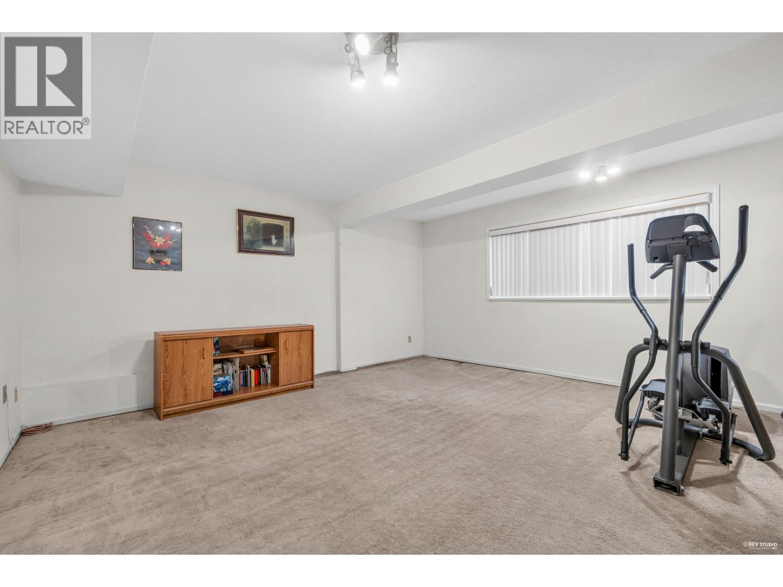 6760 LAKEVIEW AVENUE, Burnaby