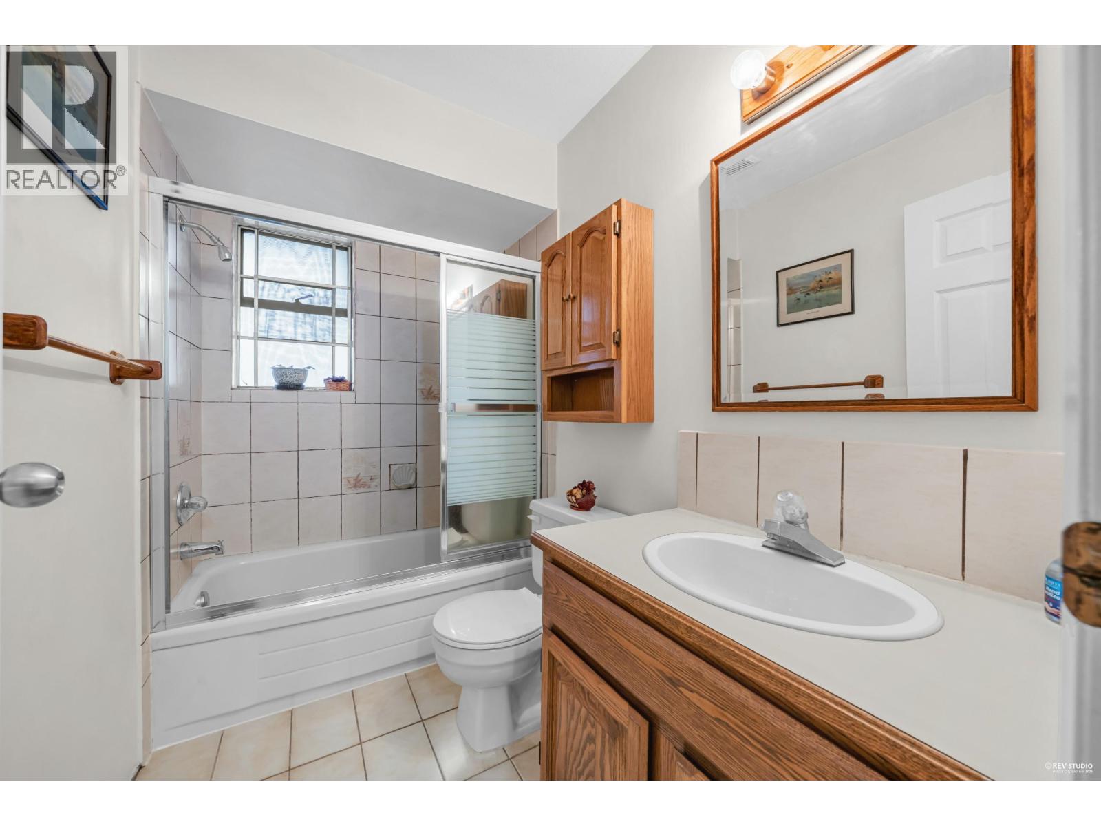 6760 LAKEVIEW AVENUE, Burnaby