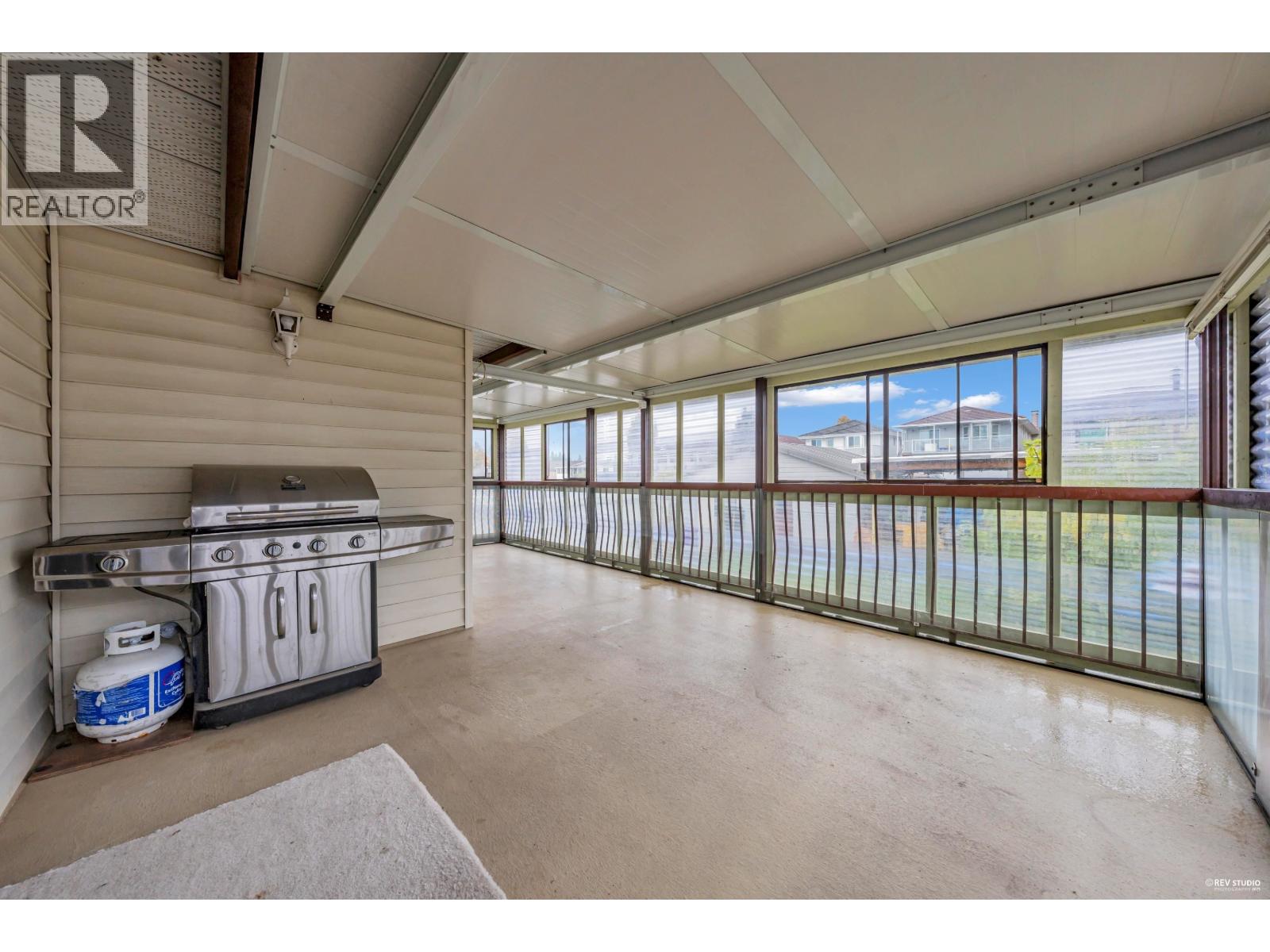 6760 LAKEVIEW AVENUE, Burnaby