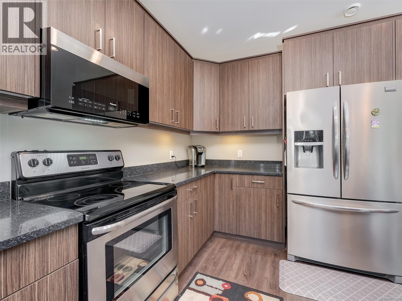  3506 Happy Valley Road, Langford