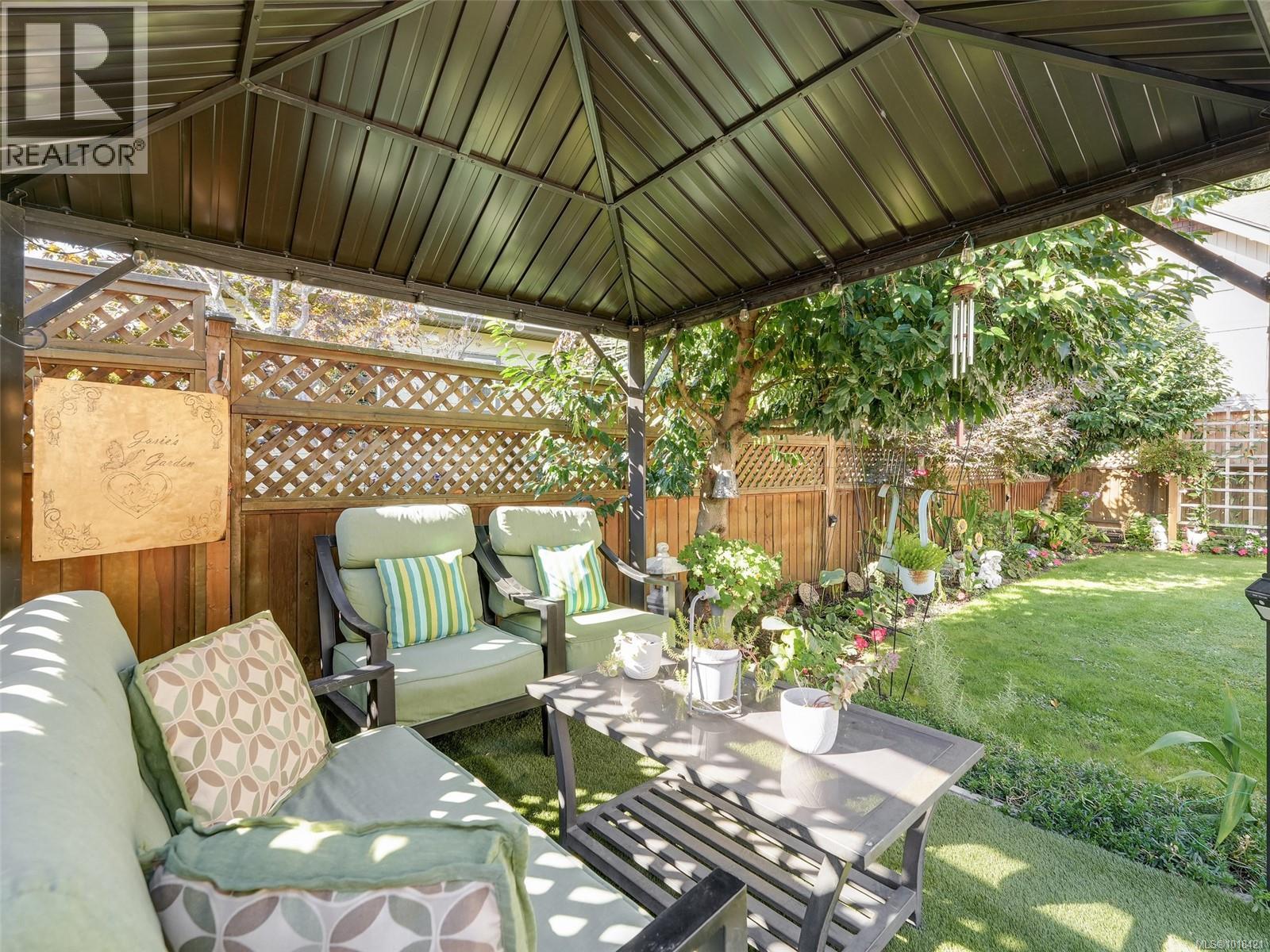  3506 Happy Valley Road, Langford