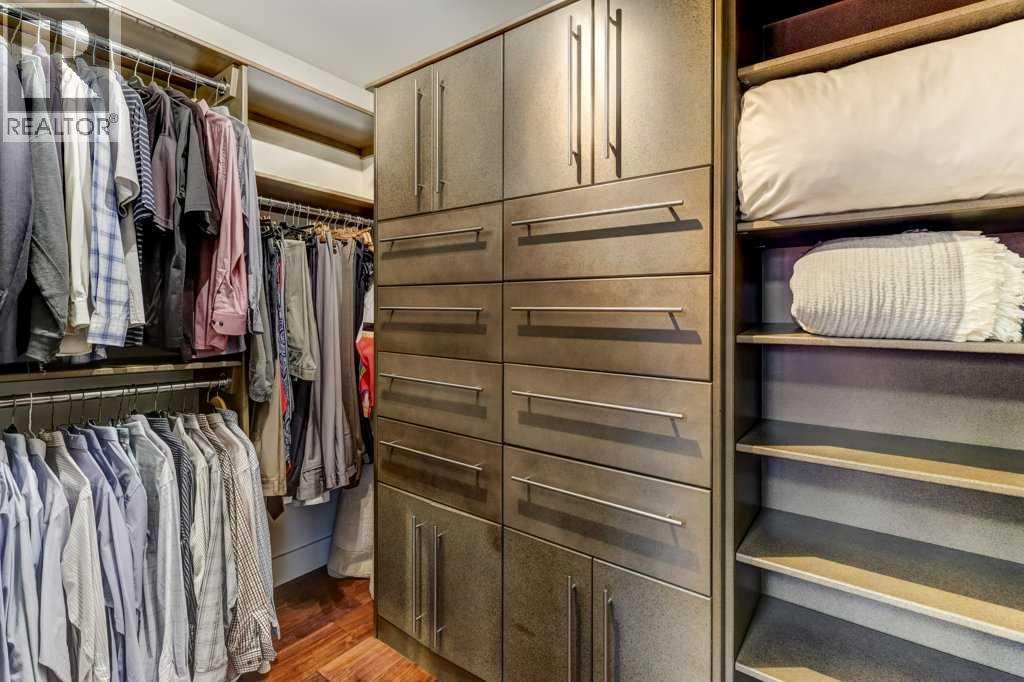 Single Family House for Sale in  Crescent Road NW Rosedale Calgary 