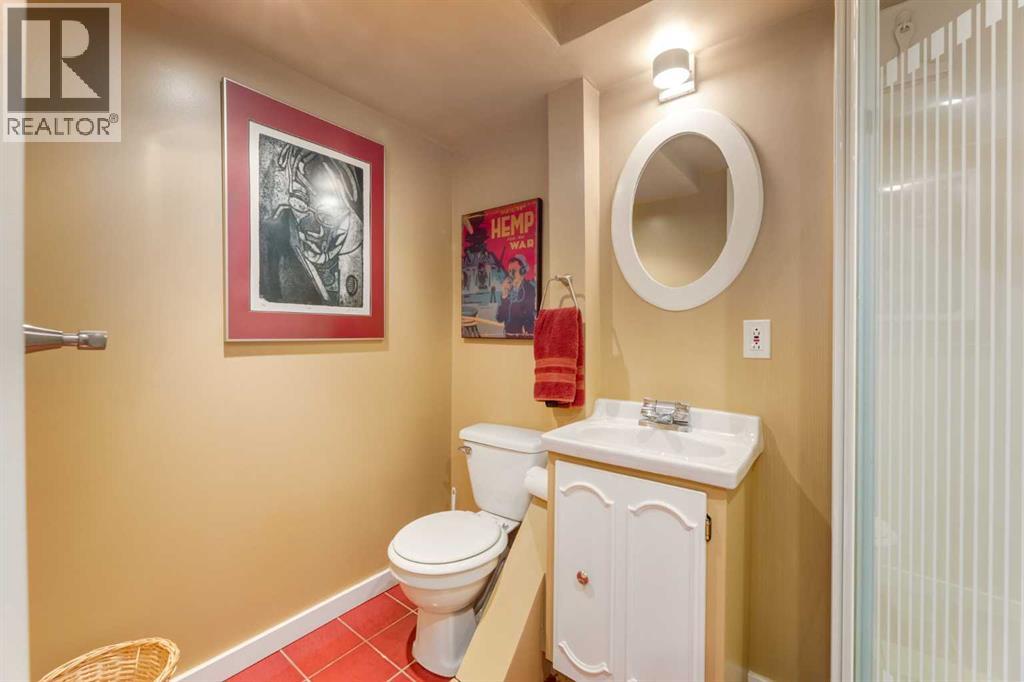 Single Family House Bungalow for Sale in   Avenue NE Tuxedo Park Calgary 