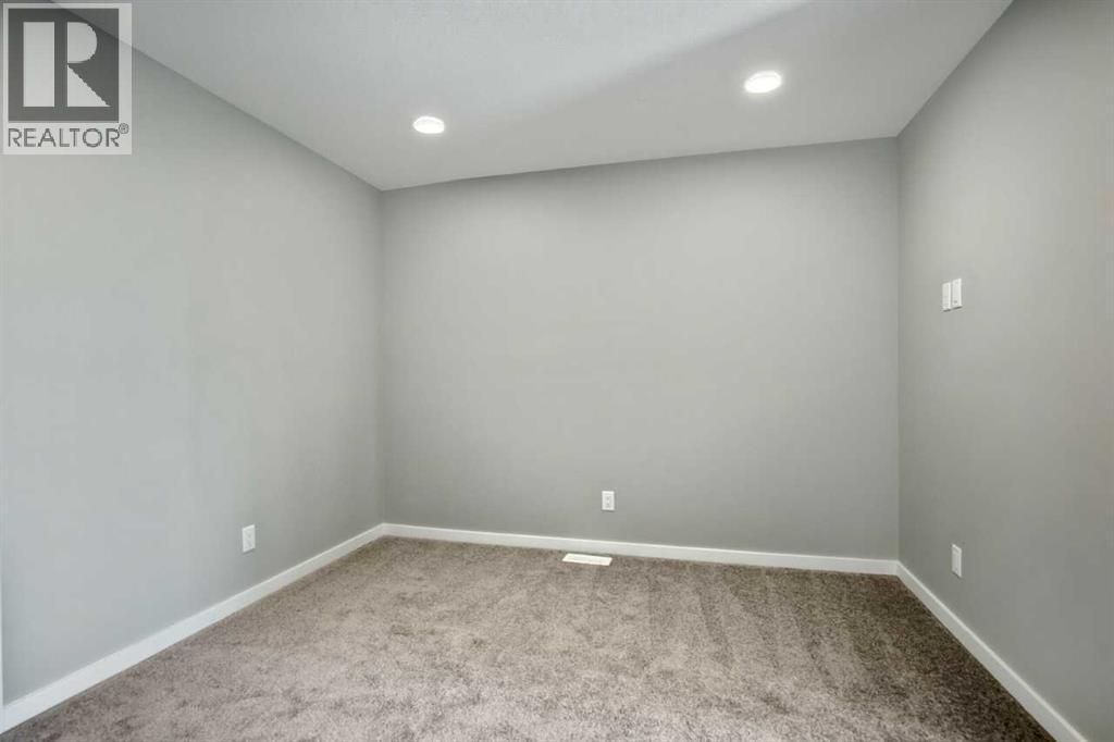 Single Family House for Sale in  Heartwood Lane SE Rangeview Calgary 