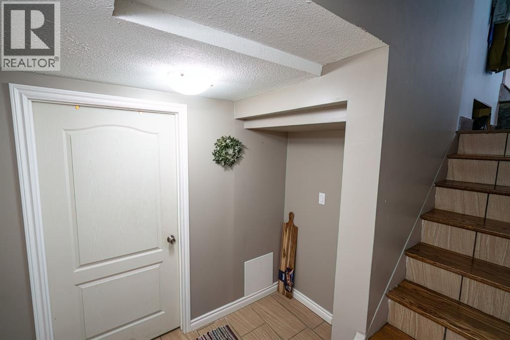 Single Family House Bungalow for Sale in  Montclare Avenue Mount Pleasant Camrose 