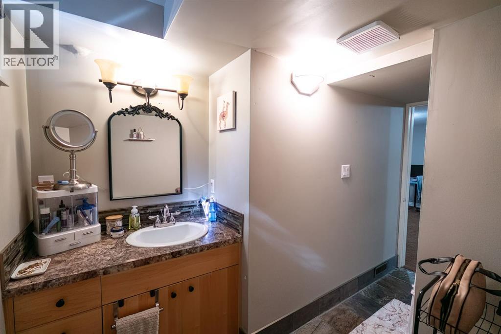 Single Family House Bungalow for Sale in  Montclare Avenue Mount Pleasant Camrose 