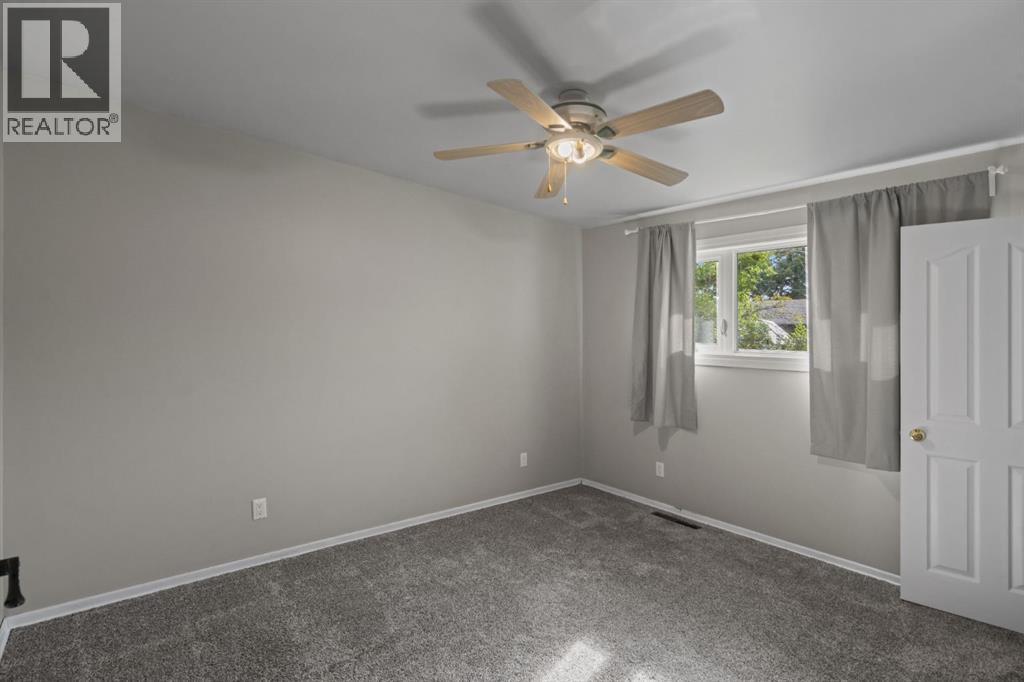 Single Family House Bungalow for Sale in  Montclare Avenue Mount Pleasant Camrose 