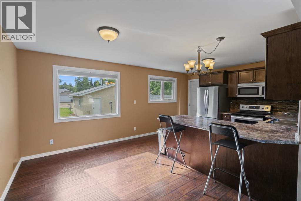 Single Family House Bungalow for Sale in  Montclare Avenue Mount Pleasant Camrose 