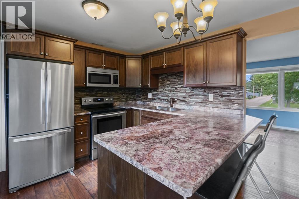 Single Family House Bungalow for Sale in  Montclare Avenue Mount Pleasant Camrose 