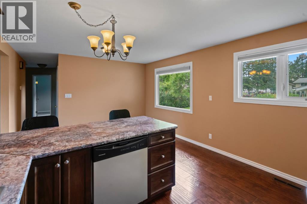 Single Family House Bungalow for Sale in  Montclare Avenue Mount Pleasant Camrose 