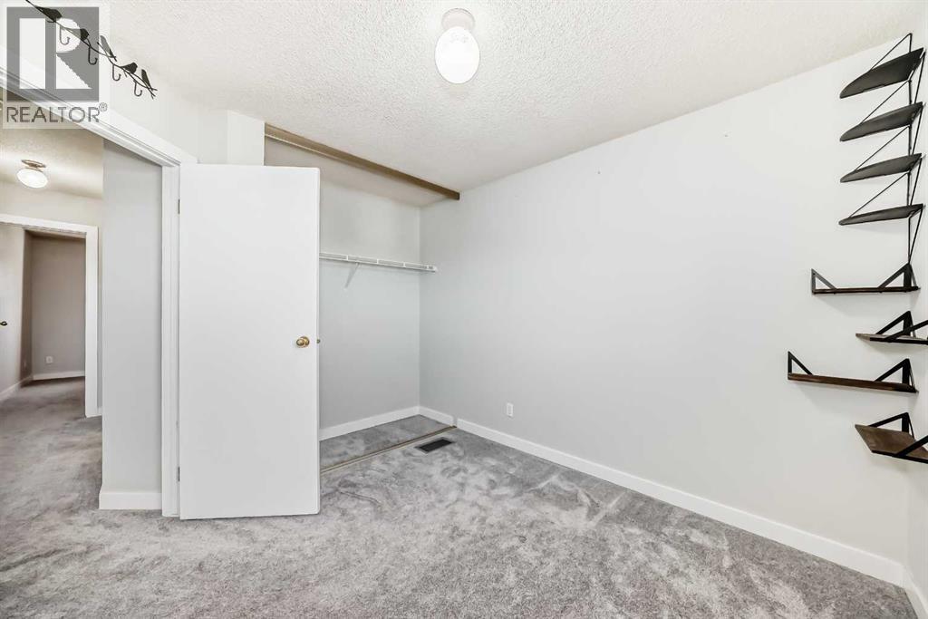 Single Family House for Sale in  Catalina Boulevard NE Monterey Park Calgary 