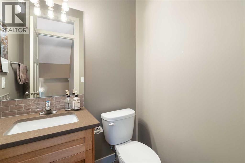 Single Family House for Sale in    Avenue NW Montgomery Calgary 