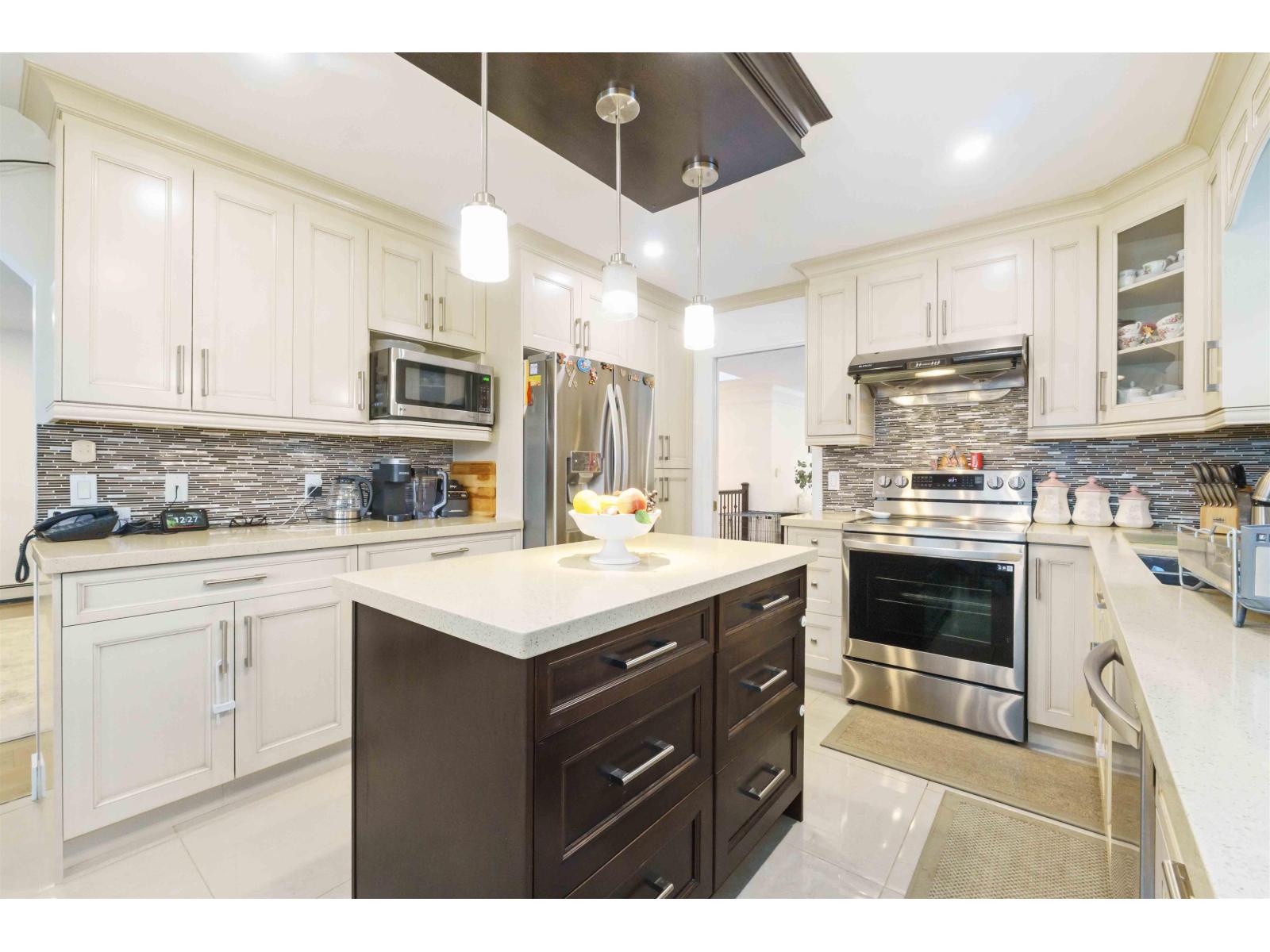 12183 77 AVENUE, Surrey