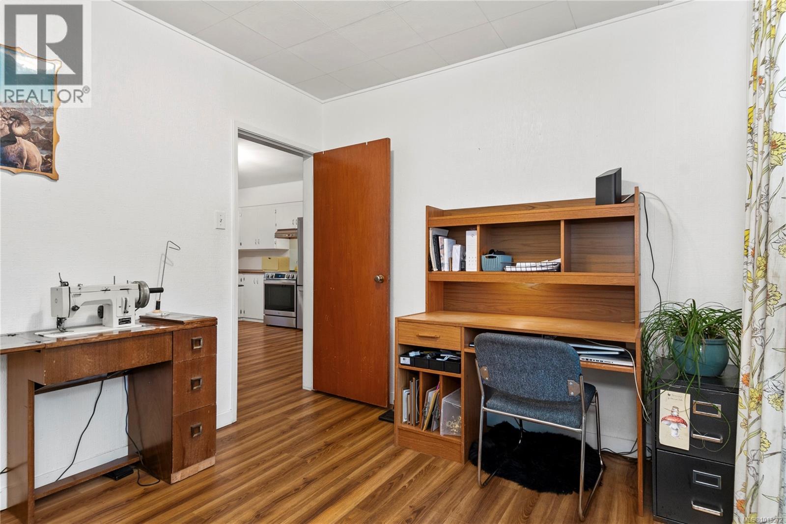 1040 17th St, Courtenay