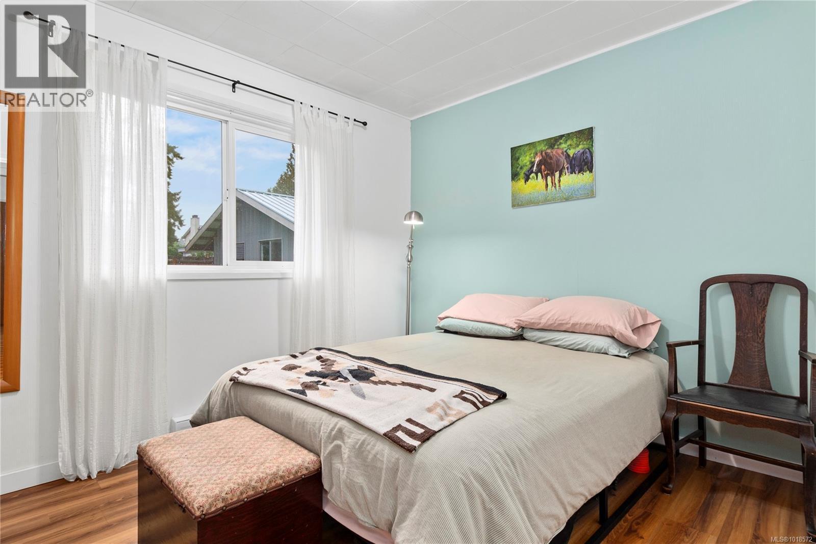 1040 17th St, Courtenay