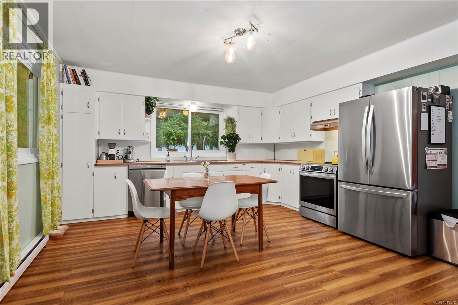 1040 17th St, Courtenay