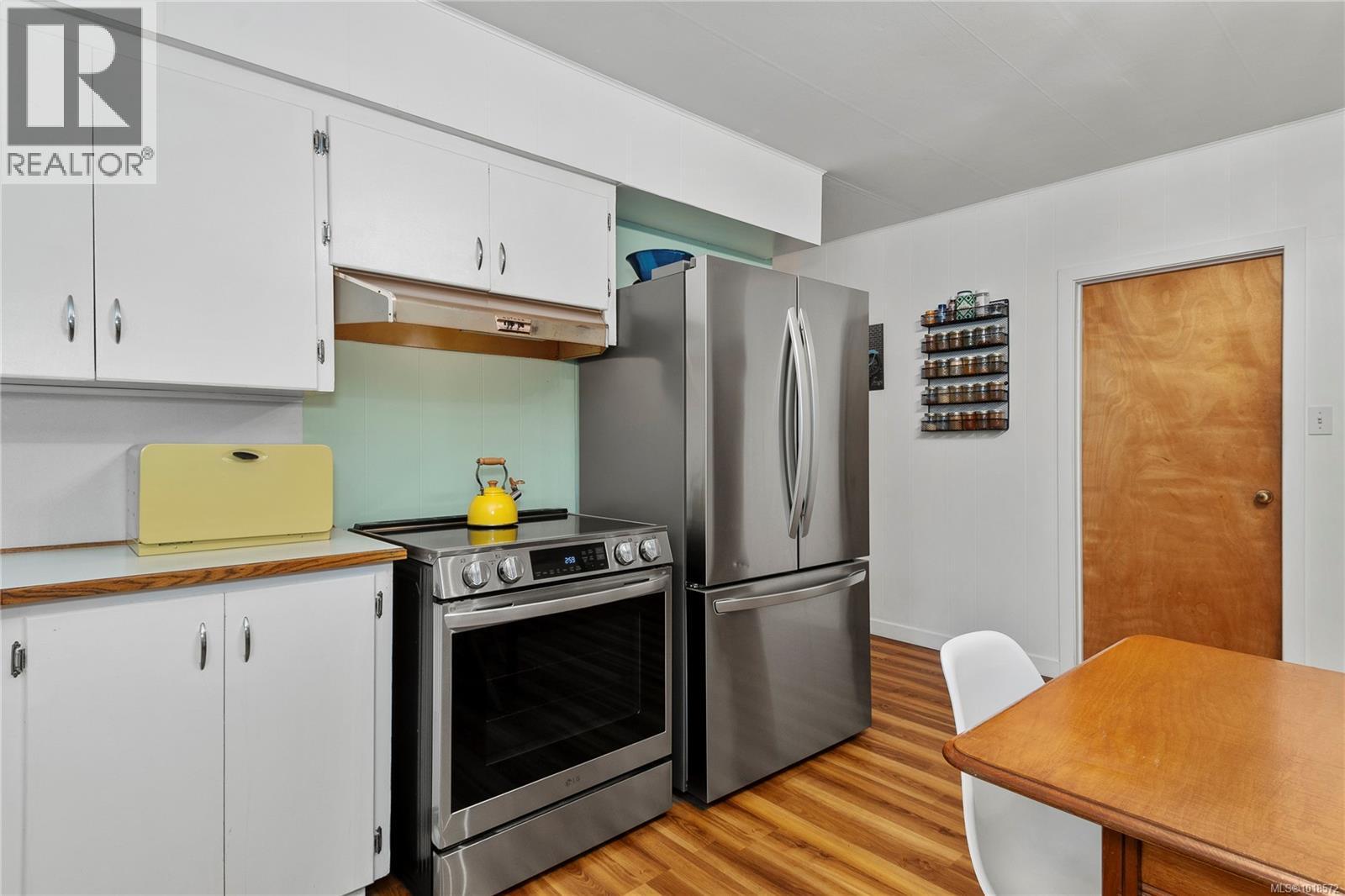 1040 17th St, Courtenay