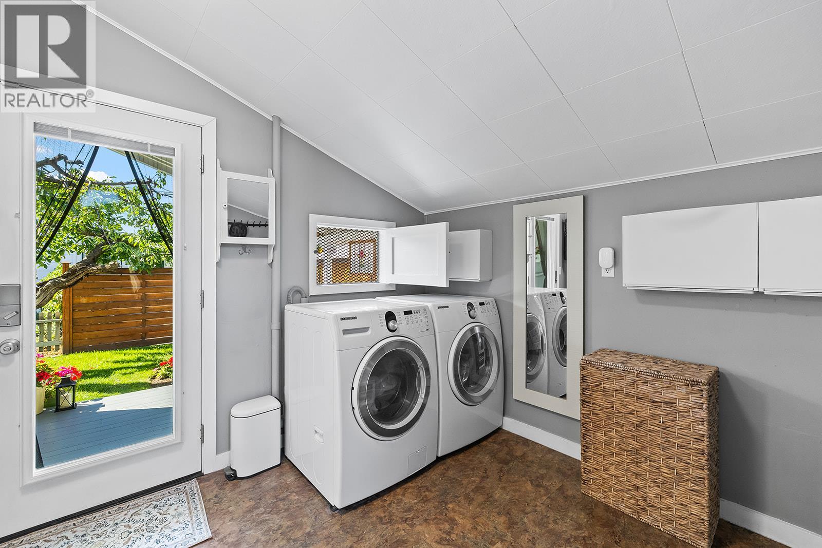  1404 Graham Street, Kelowna