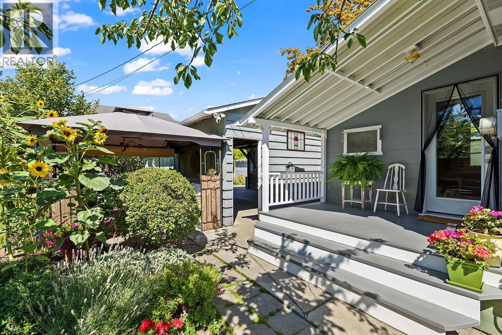  1404 Graham Street, Kelowna