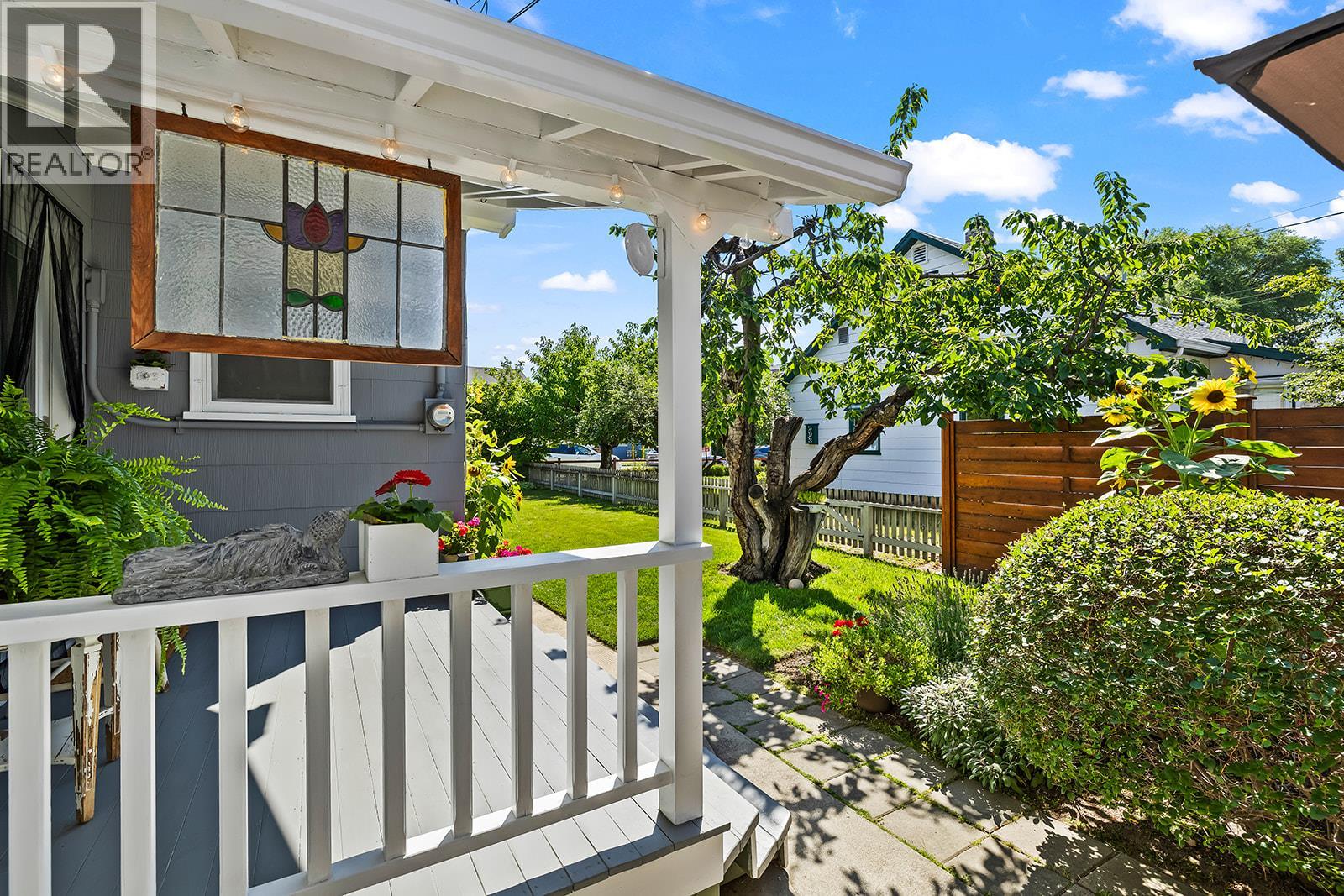  1404 Graham Street, Kelowna