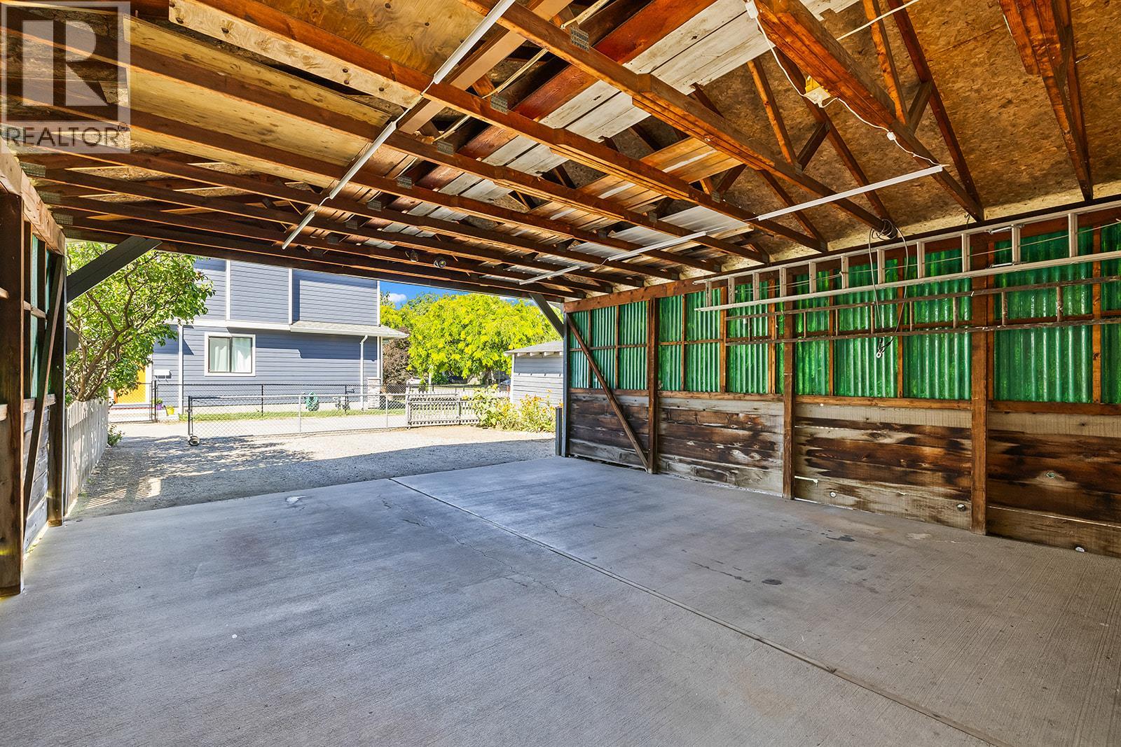  1404 Graham Street, Kelowna