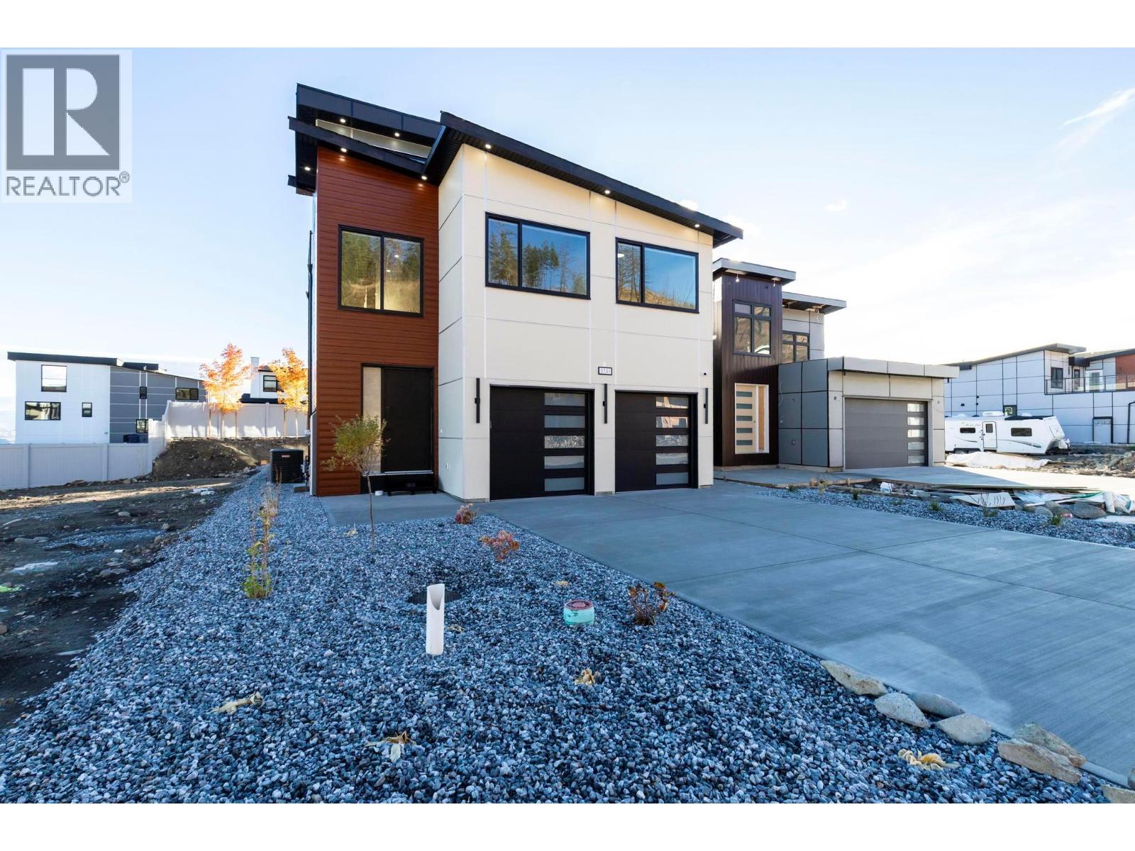  3741 Astoria Drive, West Kelowna