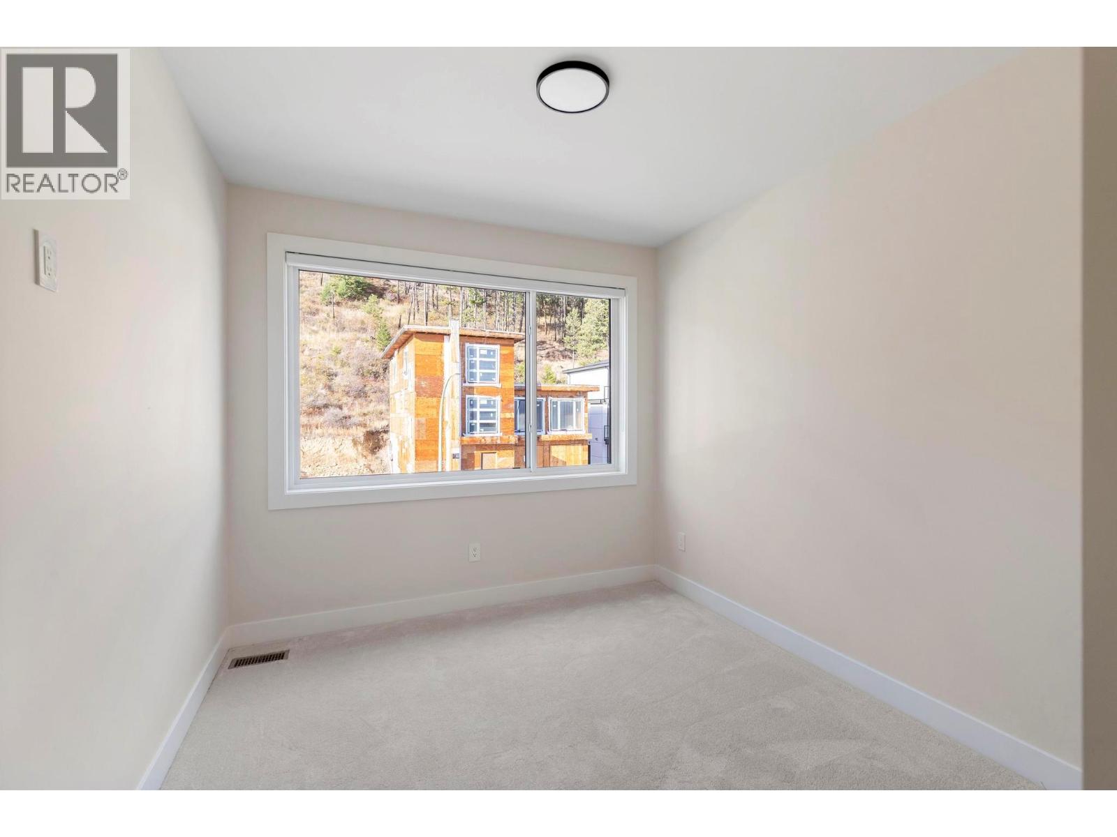  3741 Astoria Drive, West Kelowna