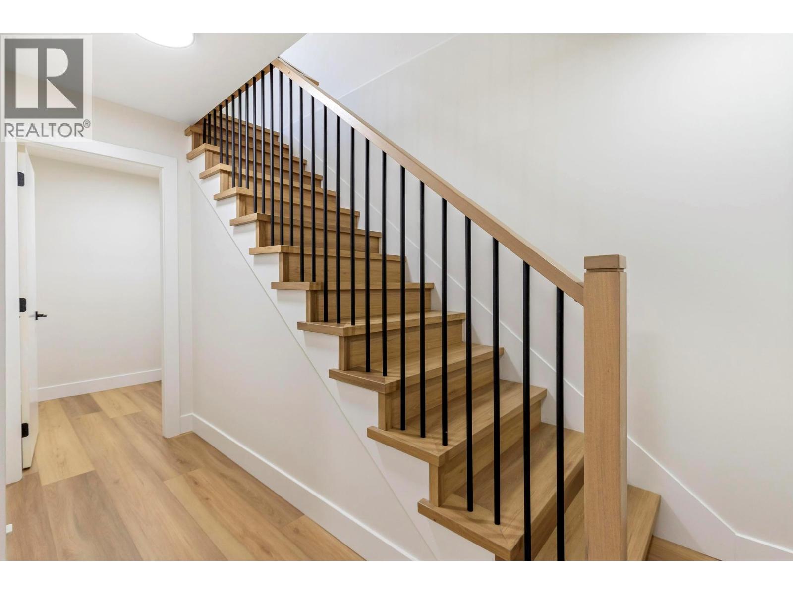  3741 Astoria Drive, West Kelowna