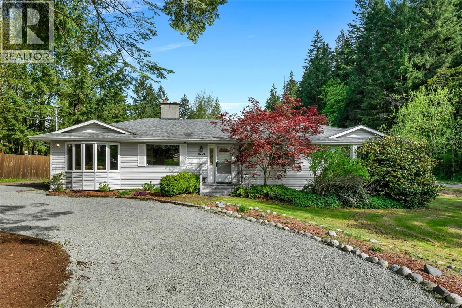 4759 Yellow Point Rd, Ladysmith