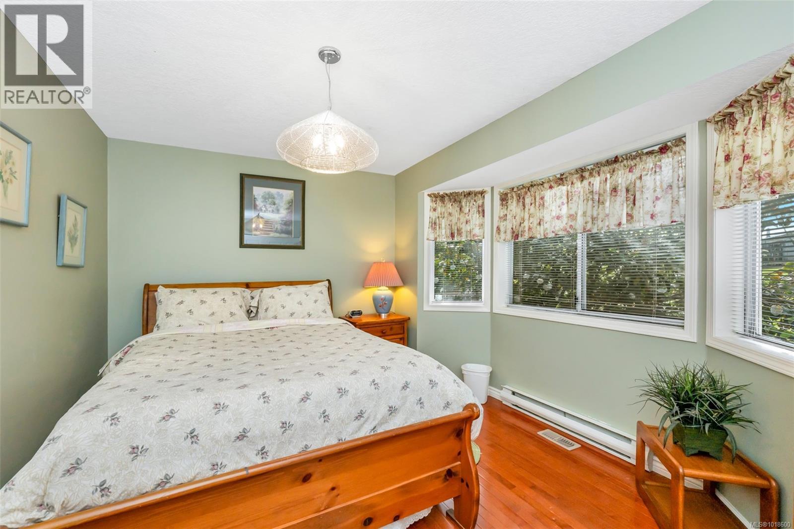 4759 Yellow Point Rd, Ladysmith