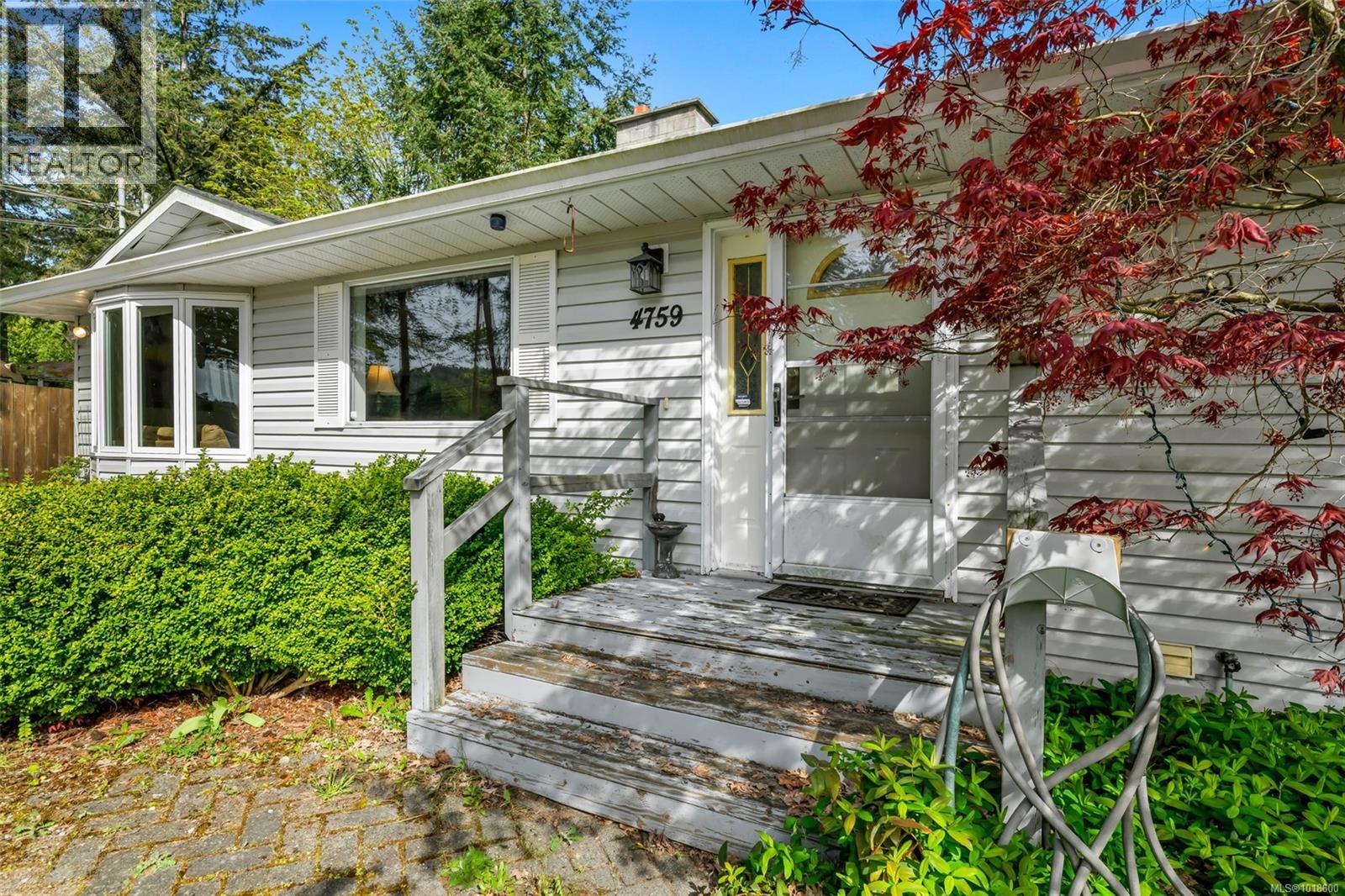 4759 Yellow Point Rd, Ladysmith