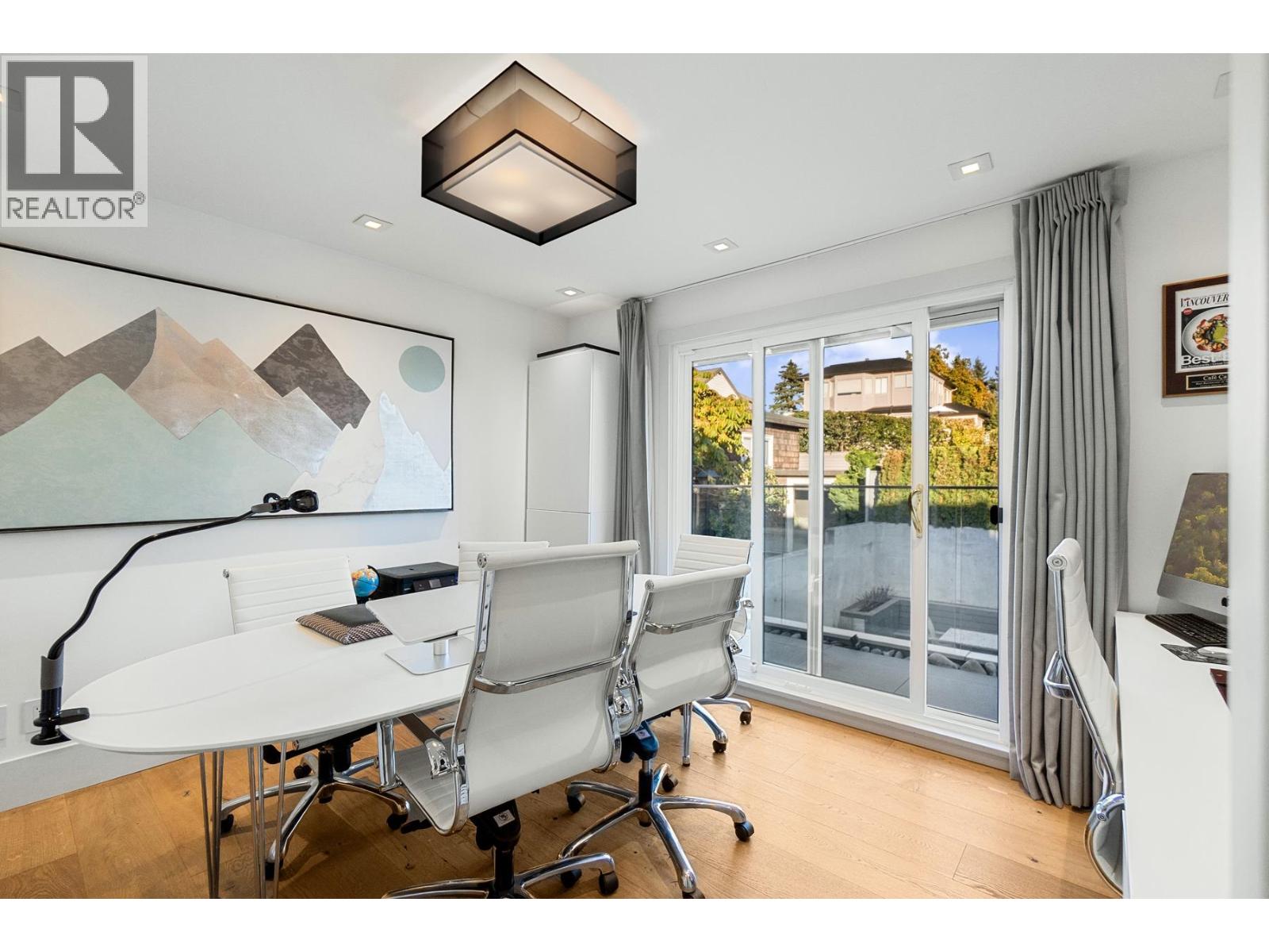 1388 21ST STREET, West Vancouver