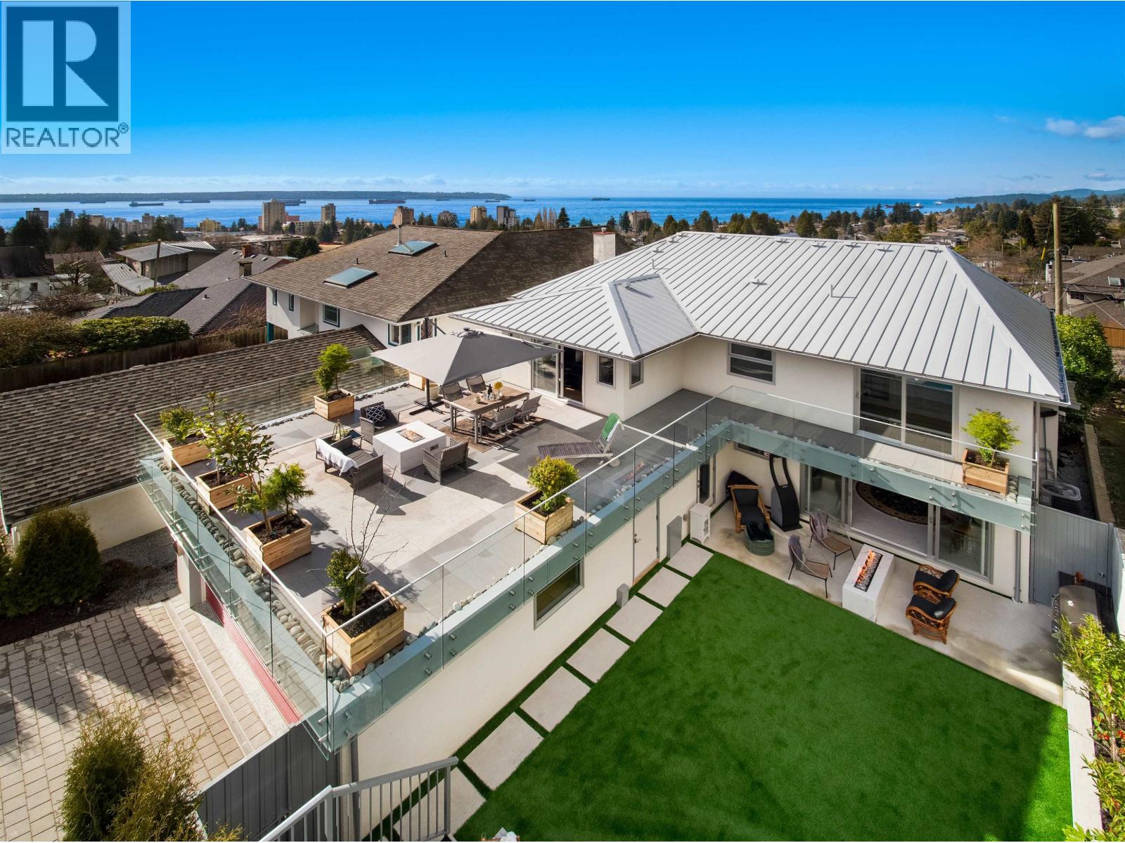 1388 21ST STREET, West Vancouver