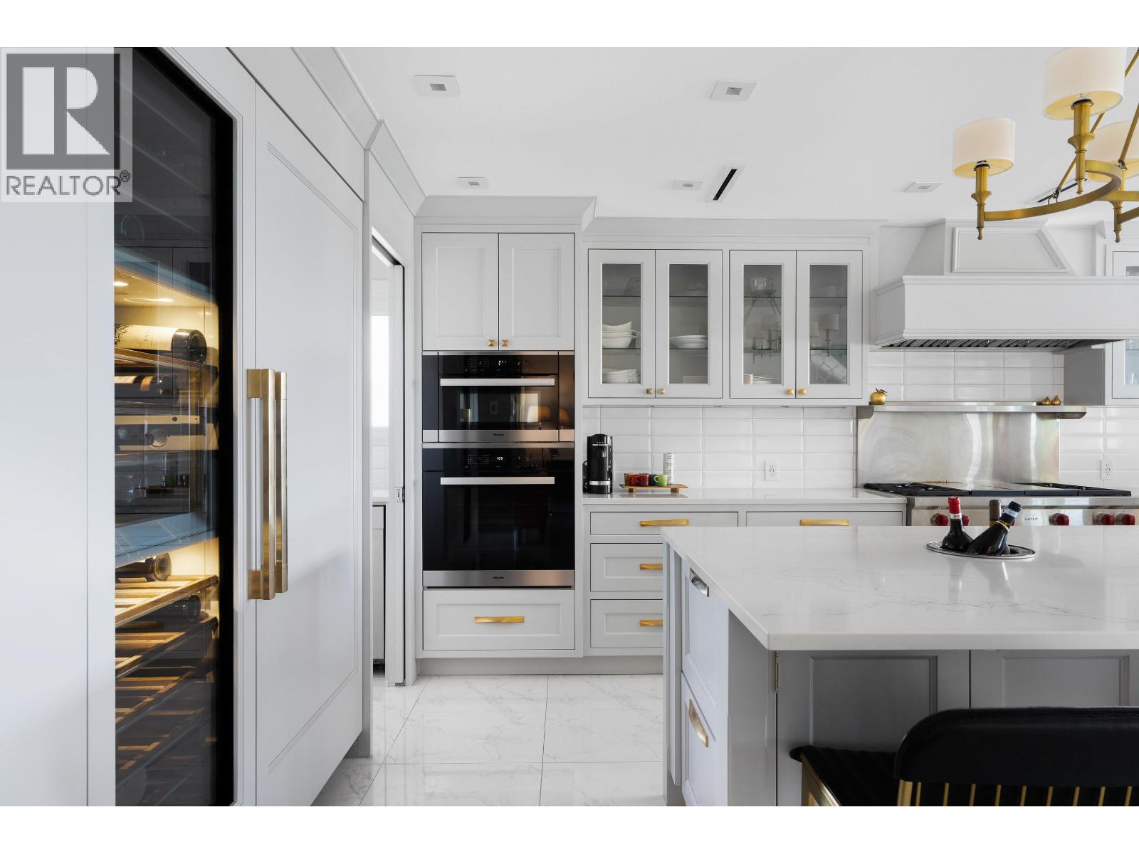 1388 21ST STREET, West Vancouver