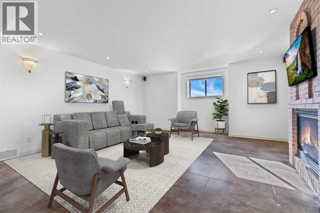 Single Family House for Sale in  A Street NE Renfrew Calgary 